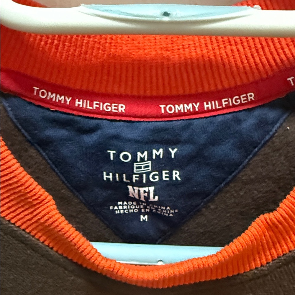 Tommy Hilfiger Men's Brown and Orange Crewneck Sweater - Picture 2 of 6